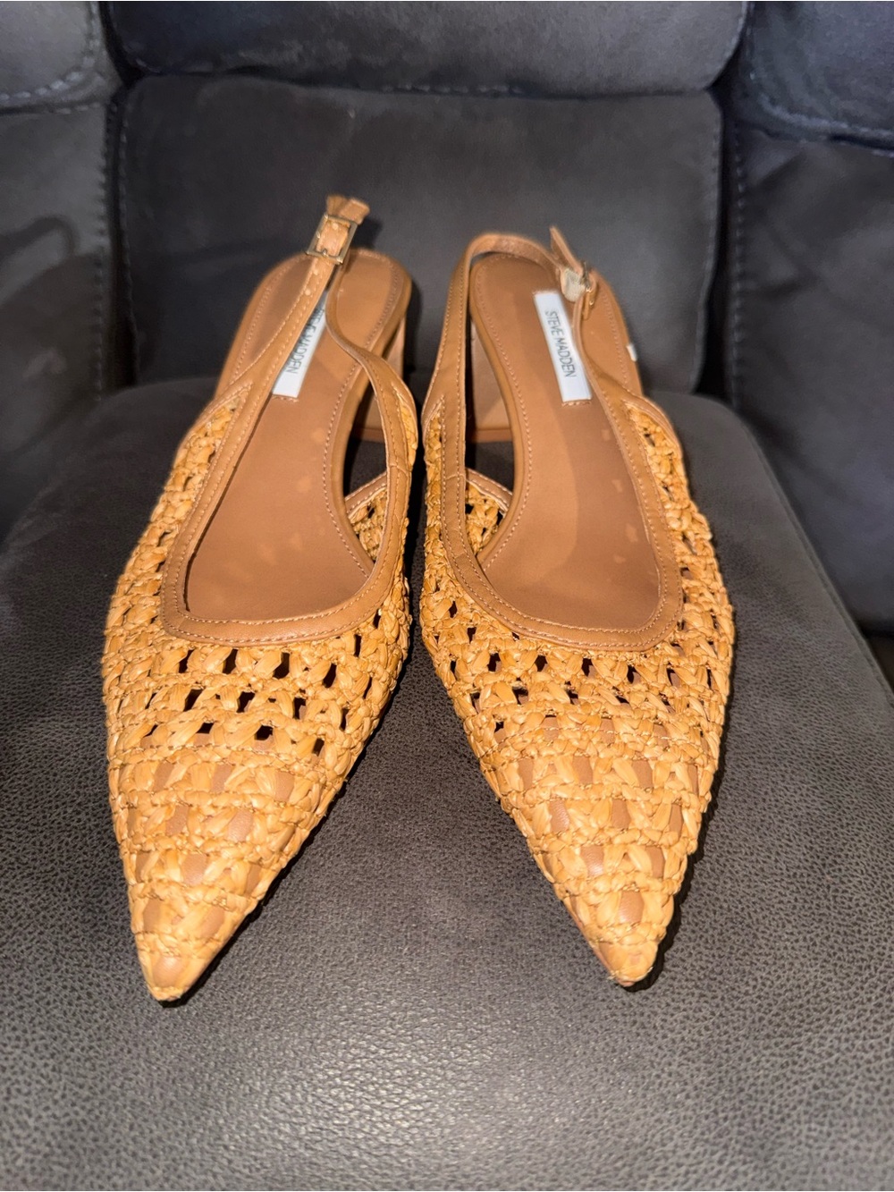 Steven madden Woven Slingback Block Heel Pumps — Tan size 8.5 - Picture 2 of 7